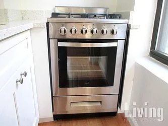 Rented by Living New York