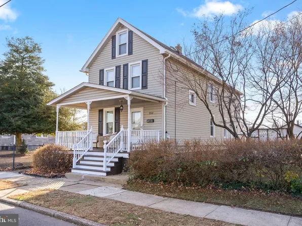 212 W 3rd St, Florence, NJ 08518