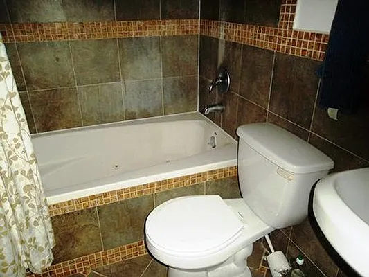 Rented by Elite NY Holdings | media 12