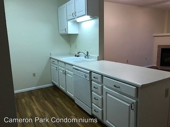 5th image of 415 King St APT 705