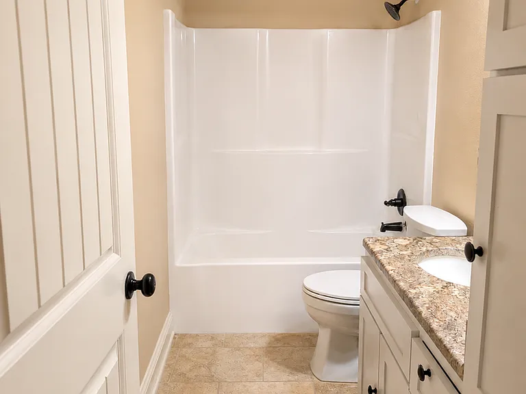 519 Brompton Ln — Photo 11