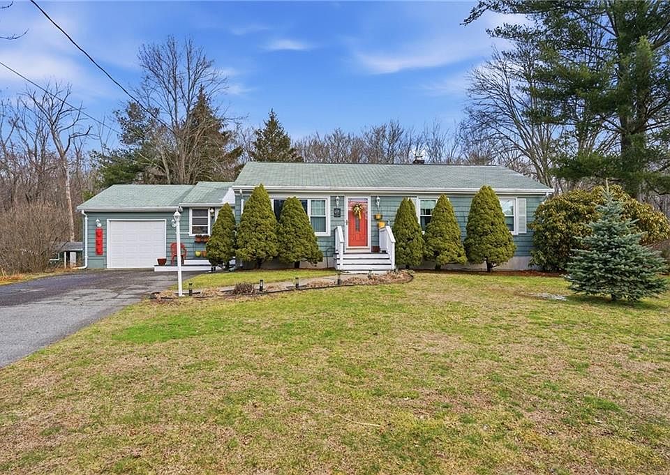 1st image of 81 Orchard Dr