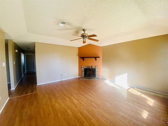 5th image of 2570 Ember Ln