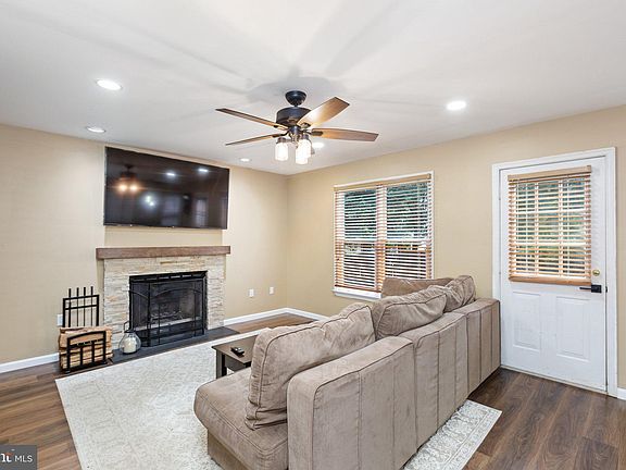 4th image of 9902 Shadowridge Ct