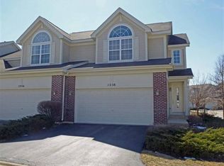 1258 Townes Cir, Aurora, IL 60502