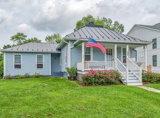 626 Spring St, Herndon, VA 20170