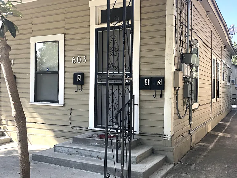 603 Devine St #2 — Photo 3