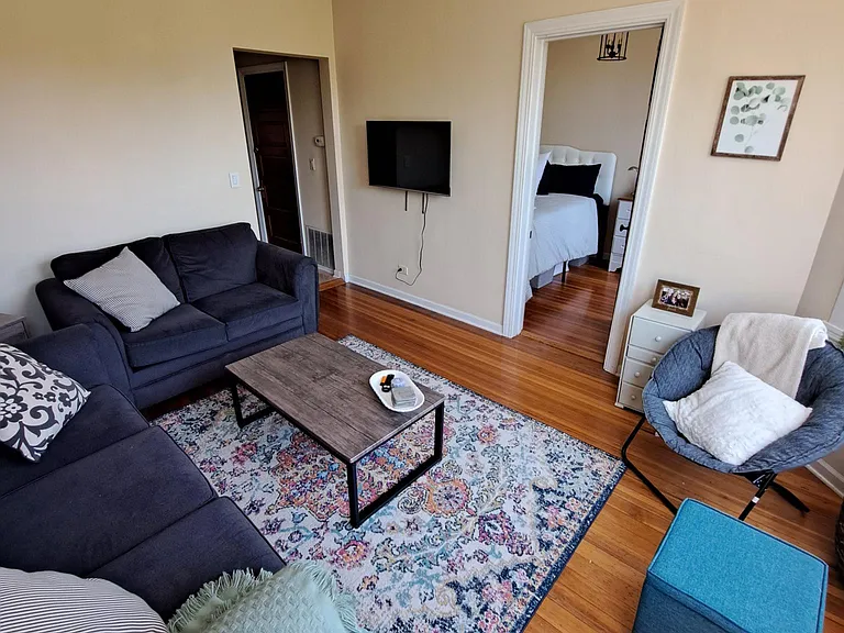 2654 N Ashland Ave #3F — Photo 4