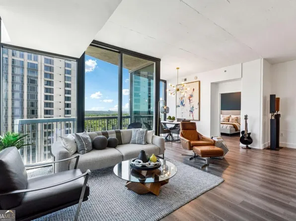 3324 Peachtree Rd NE Unit 1301, Atlanta, GA 30326