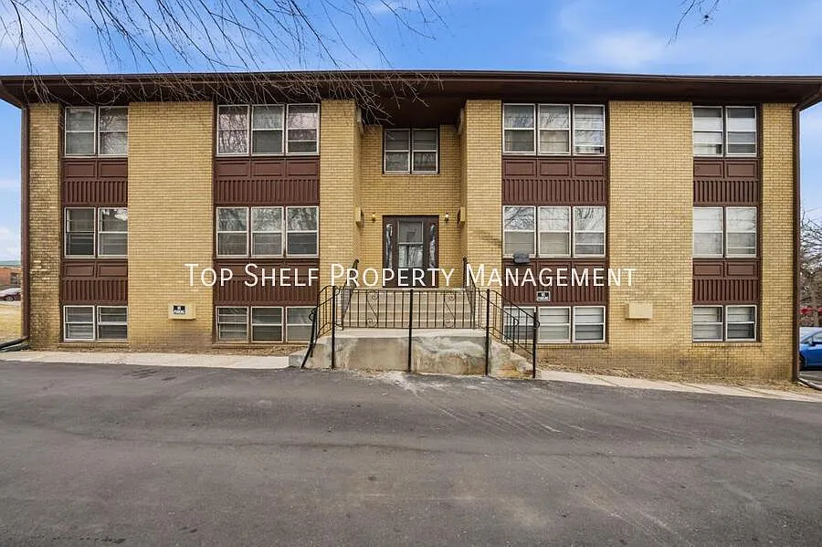 3119 Grand Ave #10