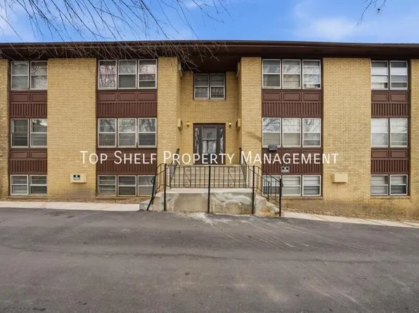 3119 Grand Ave APT 10, Des Moines, IA 50312