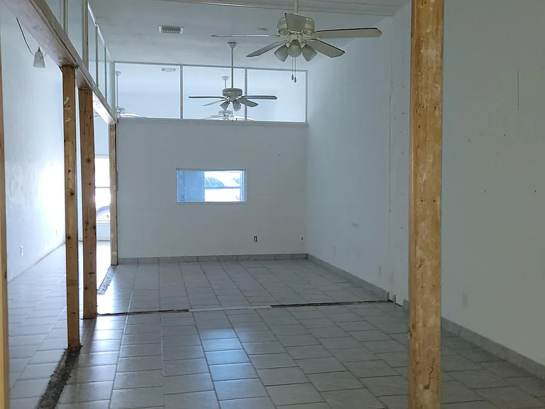 1211 Miramar St #4 — Photo 10