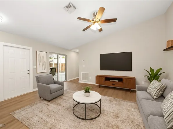 15630 Crystal Lake Dr APT 102, North Fort Myers, FL 33917