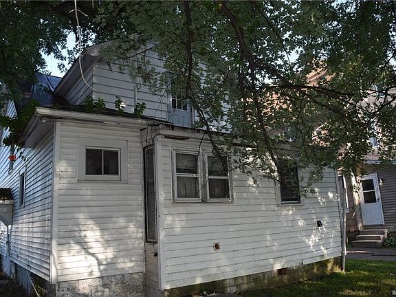 4th image of 3621 S Park Ave