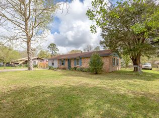 4604 Riley Rd, Ocean Springs, MS 39564