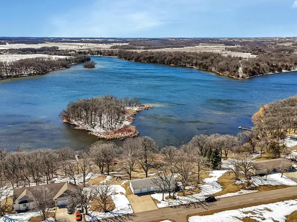 20755 Becker Lake Cir, Richmond, MN 56368