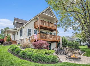 10863 Colony Rd, Pinckney, MI 48169