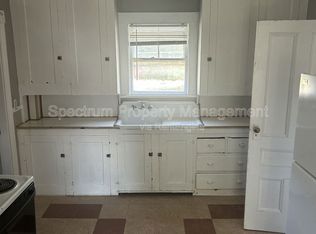 10 May St #2, Waterville, ME 04901