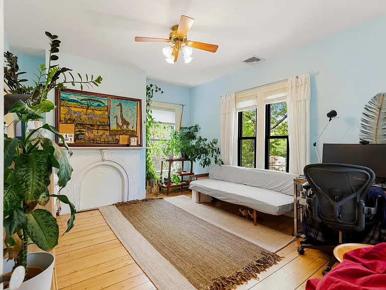 230 Winchester St — Photo 10