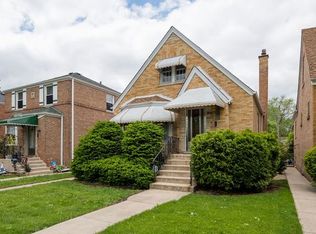 3938 N Paris Ave, Chicago, IL
