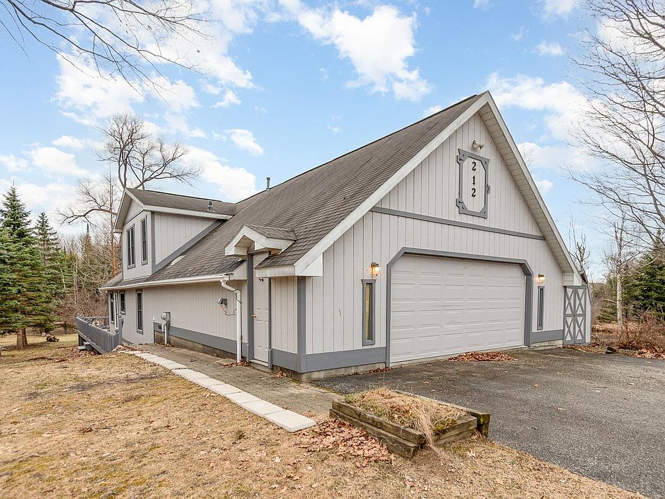 1st image of 212 Arrowhead Dr