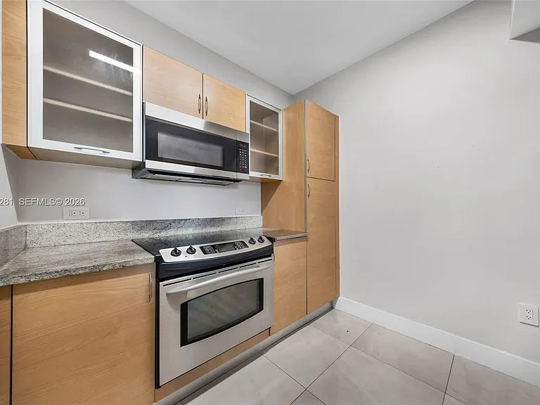 2775 NE 187th St #318 — Photo 5