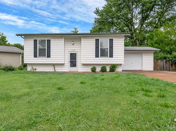 1713 Barbara Dr, Saint Charles, MO 63303