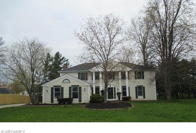 1st image of 27330 Hemlock Dr