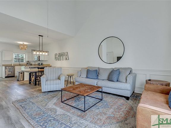 5th image of 8100 Burkhalter Road #303