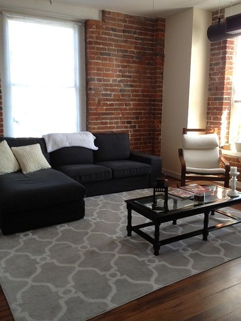 1st image of 2401 E Franklin St APT 206