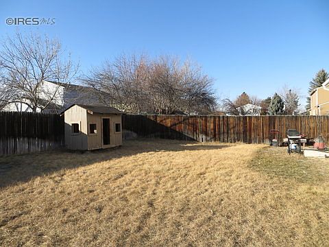 2nd image of 2467 Tulip St