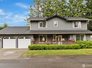 408 Cross Creek Ct, South Prairie, WA 98385
