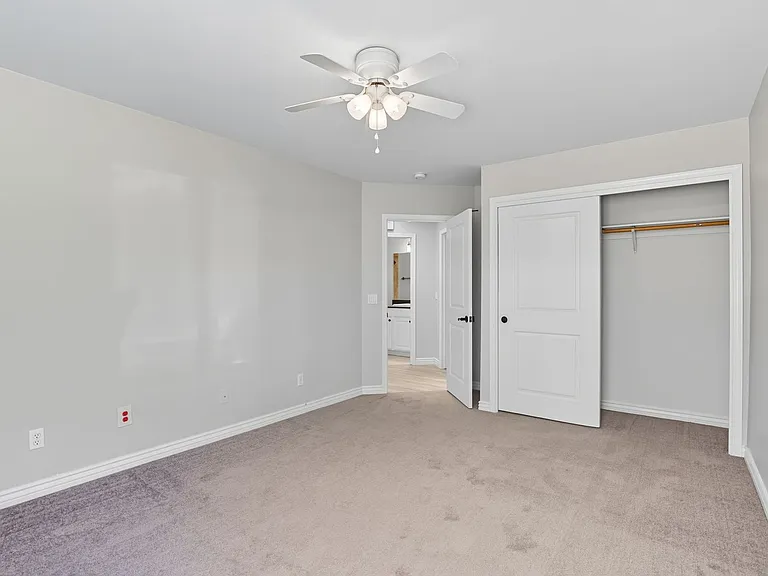6326 N 14th Pl — Photo 29