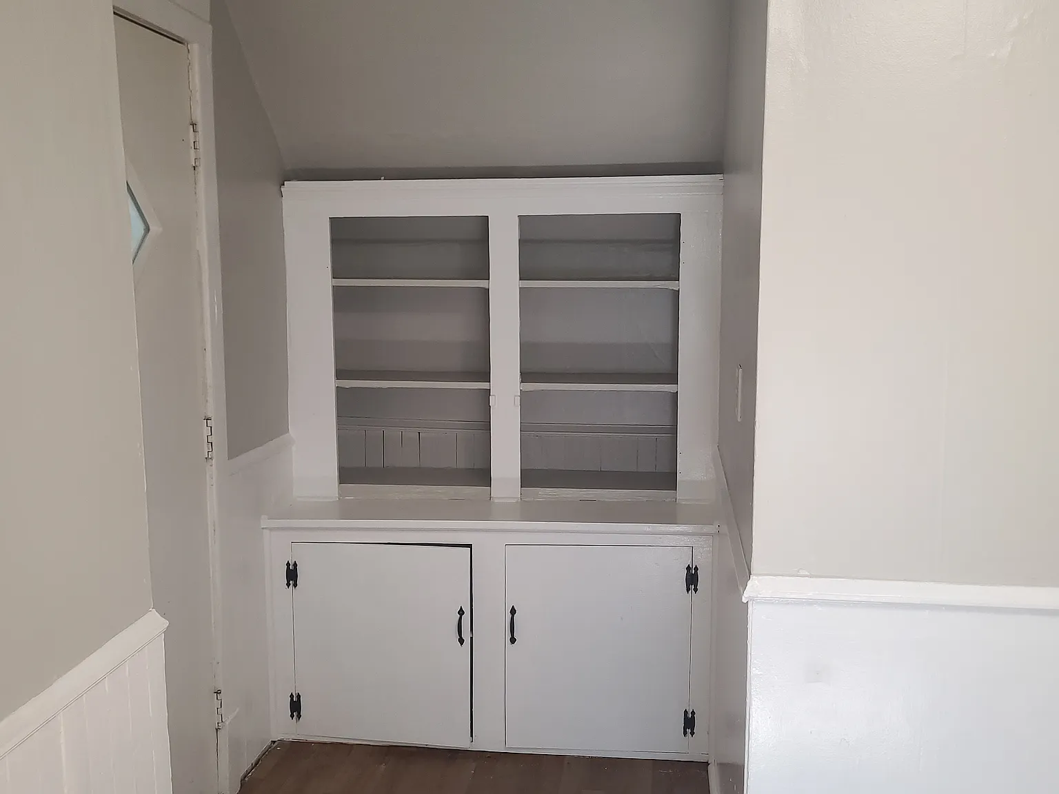 2 bed, 1000 sqft, $1,200 — Photo 3