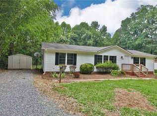 5747 Tomahawk Rd, Winston Salem, NC 27106
