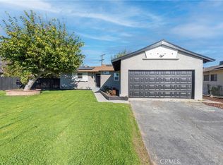 2736 Saint Elmo Dr, Rialto, CA 92376