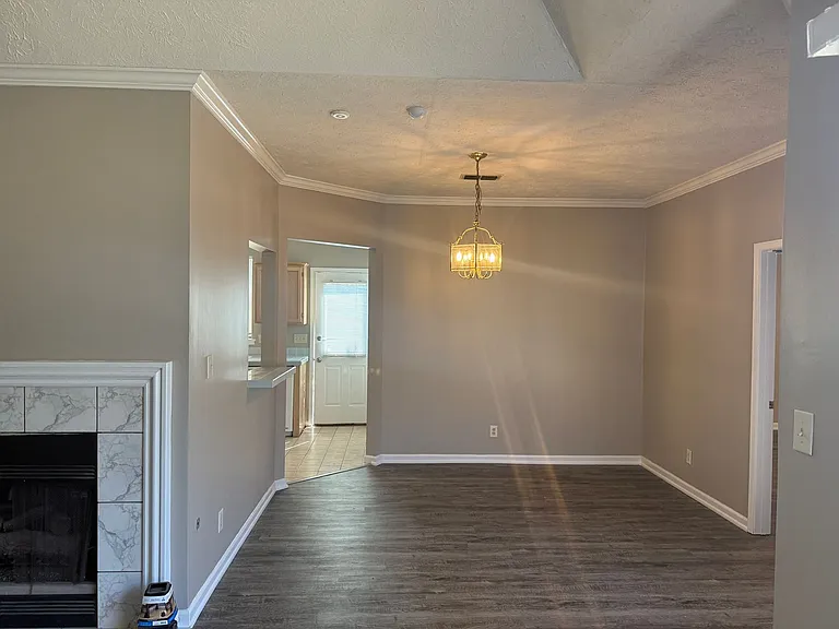 1944 Woodrun Dr — Photo 10