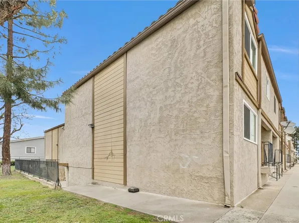 5195 Walnut Ave Unit 14, Chino, CA 91710