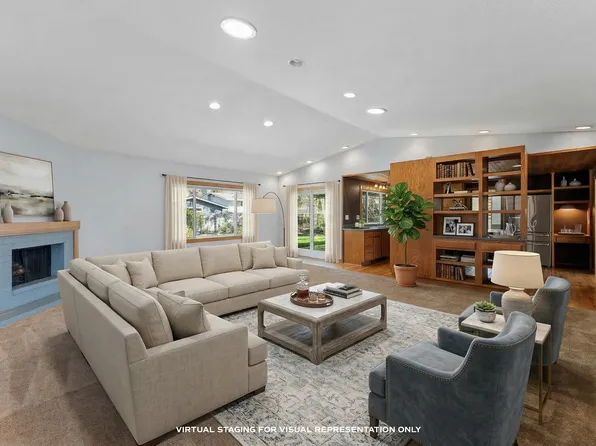 722 NW Sandy Dr, Grants Pass, OR 97526