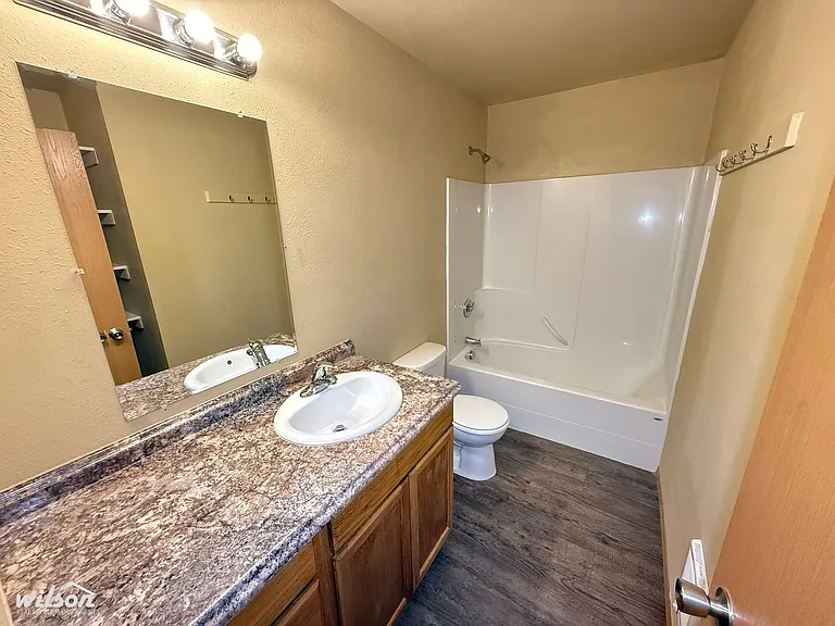 1215 Arkansas Ave — Photo 11