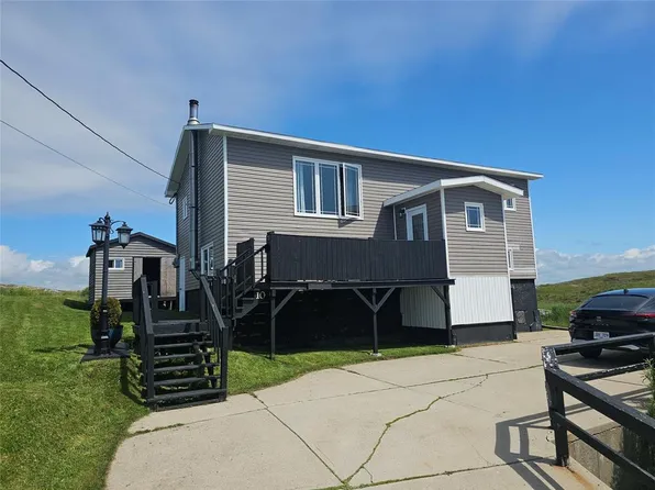 10 Braggs Lane, Channel-Port-Aux-Basques, NL A0M1C0