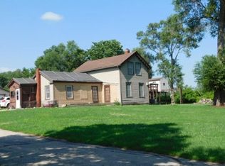 3976 Rotary Rd, Rockford, IL 61109