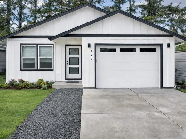 1350 13th Ave, Seaside, OR 97138
