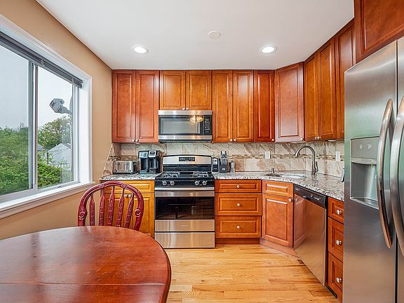5th image of 236C Granite Ave #C