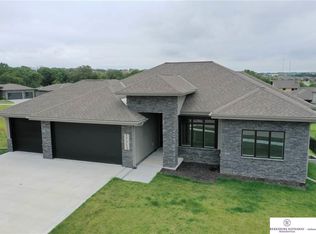 17713 Spencer St, Omaha, NE 68116
