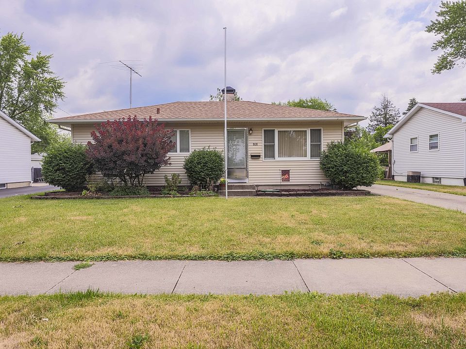 1st image of 808 Pearson Dr