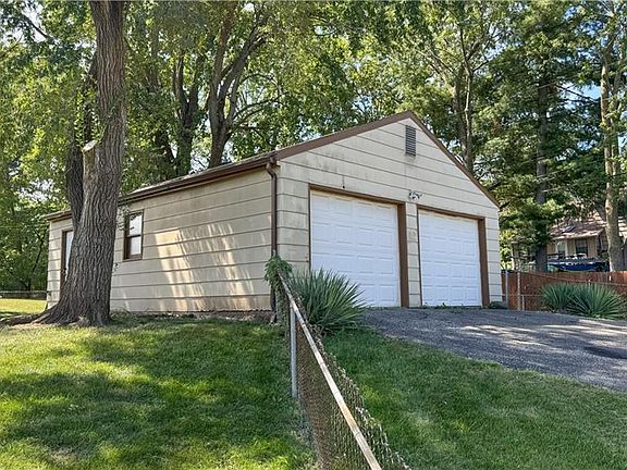 2nd image of 13500 Belmeade Ave