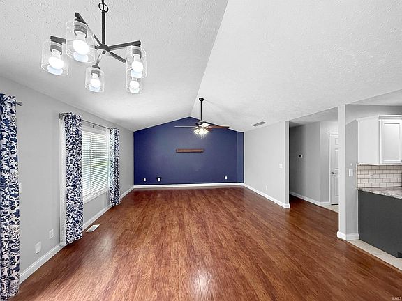 5th image of 7740 Miranda Dr