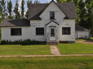 326 Ramsland Ave, Hannaford, ND 58448