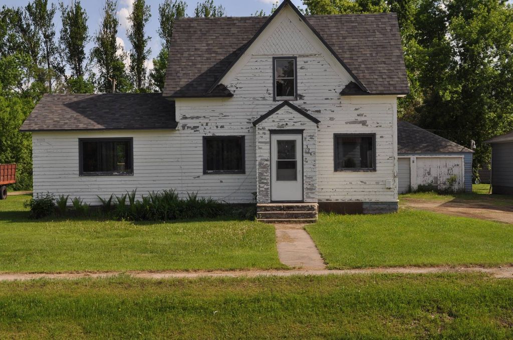 326 Ramsland Ave, Hannaford, ND